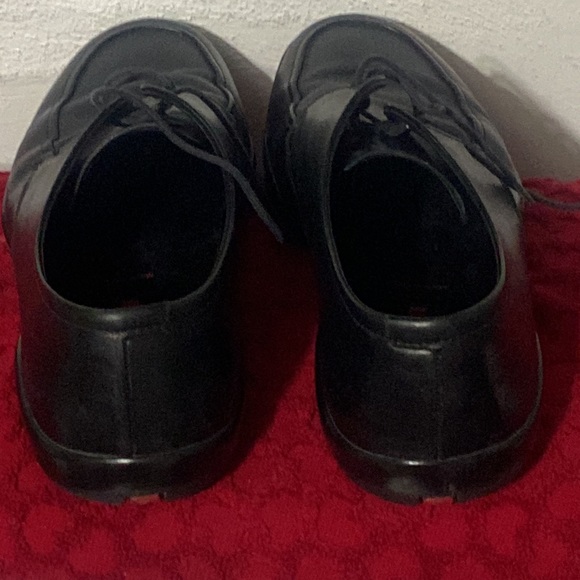 Prada Leather Italy tie👞Mens 9+PRADA Case 6”x2.25Dx2.5W - Picture 9 of 17